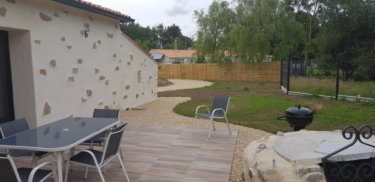 Gite De La Haie Apremont  Exteriör bild